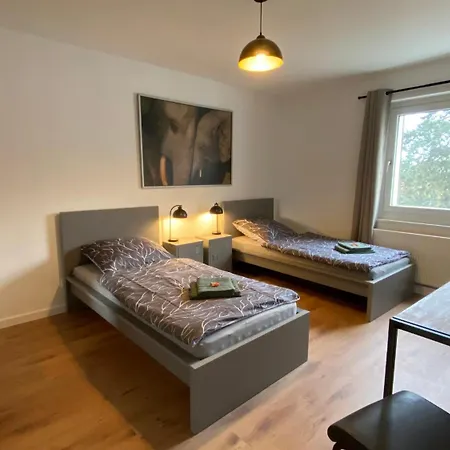 Charlie , Solingen Mitte, Ferien/Messe Wohnung Fuer Bis Zu 5 Personen Zewnętrze zdjęcie